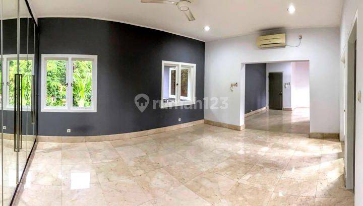 Geust House Good Location Kebayoran Baru 7