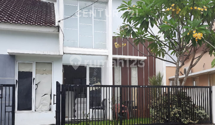 Ready-to-Occupy House in Permata Legenda, Kota Legenda Bekasi for Quick Sale 2
