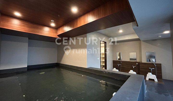 Apt OC Tower Irvine Disewakan Segera  Dengan Harga Menarik. 1