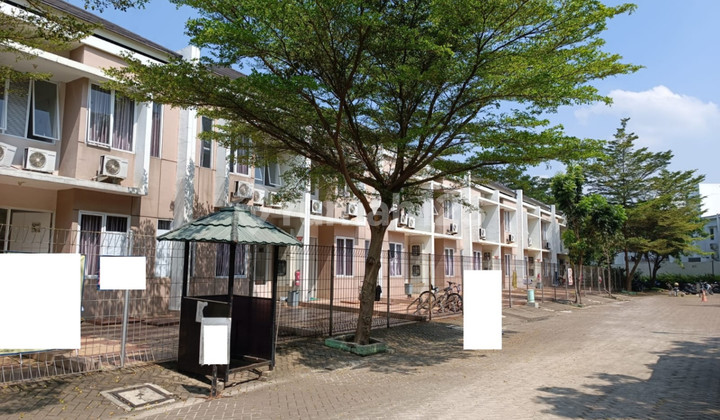 Rumah Kos Siap Huni. Di Beverly Hils Jababeka 