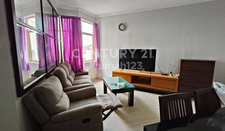 Crown Court Executive Condominium Furnished Luas,Nyaman Termurah. 1