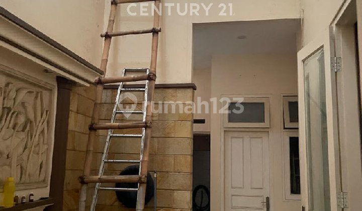 Dijual Rumah Strategis di Lippo Cikarang