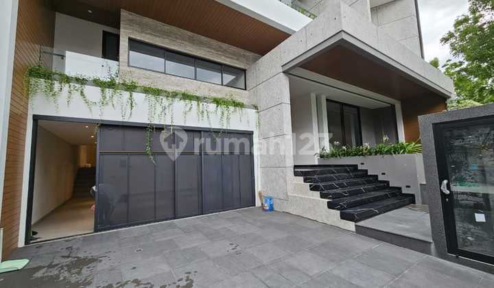 RUMAH BARU 2.5 LANTAI SPLIT LEVEL DI IMPERIAL GOLF PAKUWON INDAH 2