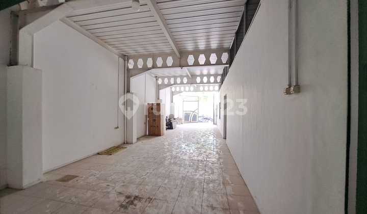WAREHOUSE OR OFFICE IN SIDOSERMO INDAH WITH DOUBLE TYRE TRUCK ACCESS