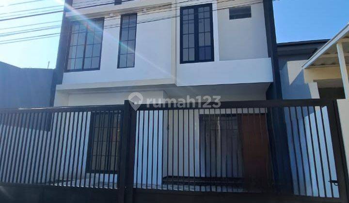 JARANG ADA RUMAH BARU 2 LANTAI LEBAR 8, DI MULYOSARI, SIAP HUNI 1