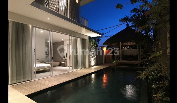 Villa Complex For Sale At Seminyak Only 300 Meters To Beach