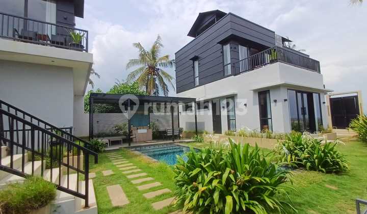Villa Brand New Beach Front Saba Gianyar