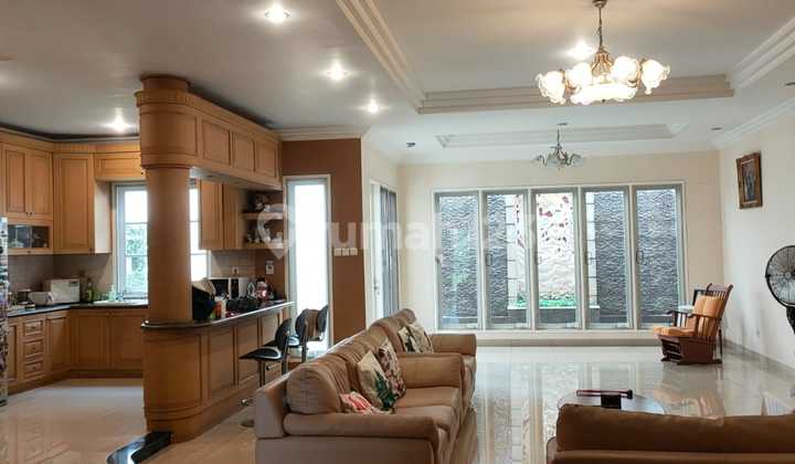 Rumah Mewah Klasik Pondok Hijau Golf Gading Serpong 2