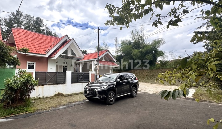 Nusaloka BSD House, For Quick Sale Nusaloka BSD House, For Quick Sale