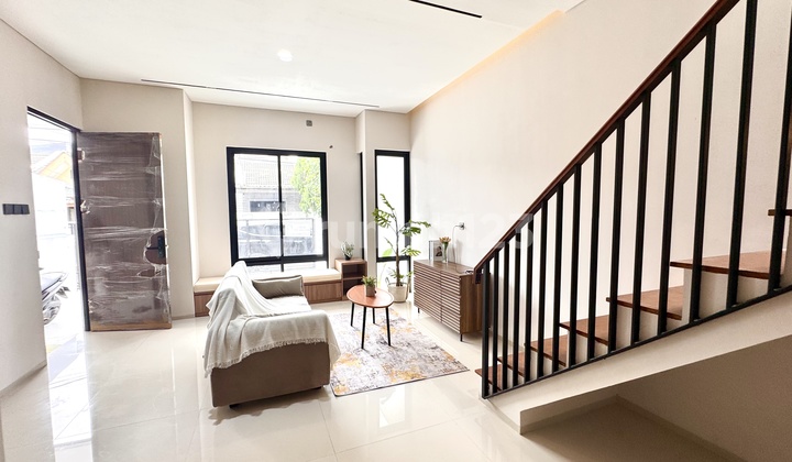 Rumah Baru Renov Total Nusa Loka BSD 2