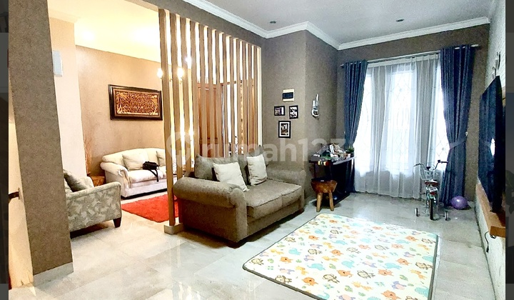 Rumah BSD Jalan Utama Row 3-4 Mobil, 1 Gate System, Nusaloka BSD.