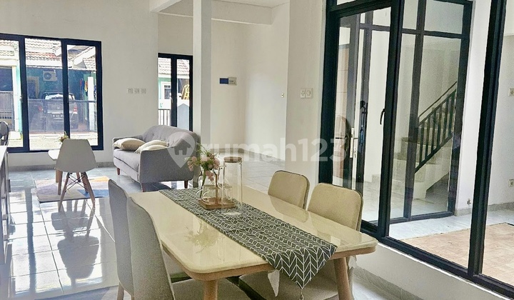 Rumah Murah Full Renov Nusaloka Bsdbsd. di Komplek Strategis Aman Rumah Murah Full Renov Nusaloka Bsdbsd. di Komplek Strategis Aman