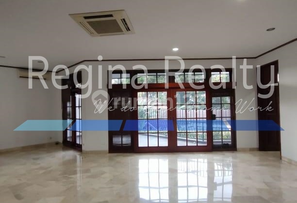 Disewakan Rumah Prime Location Brawijaya Jakarta Selatan 5