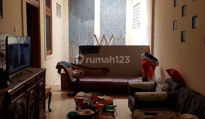 Regina Realty, Dijual Rumah Murah Bintaro 1