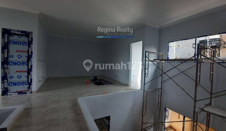 Regina Realty, Dijual Rumah Cinere Estate Depok 2