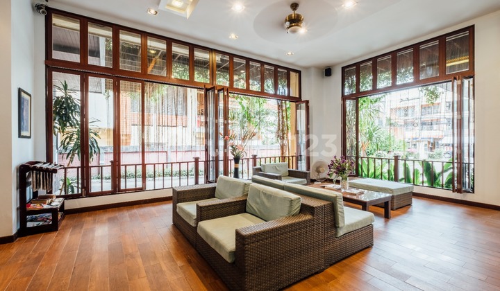 Dijual Rumah Kantor Permata Senayan Dijual Cepat Rukan Permata Senayan