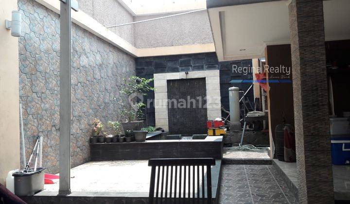 Regina Realty, Dijual Rumah Cantik Area Taman Rempoa  1