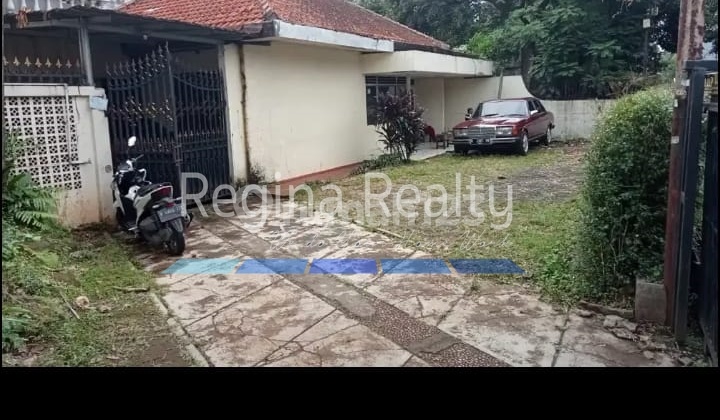 Regina Realty, Dijual Cepat Rumah Tua Hitung Tanah Area Pondok Labu 1