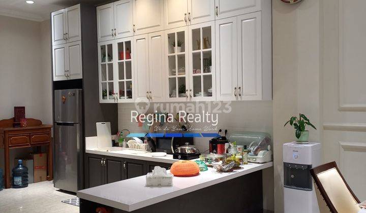 Regina Realty, Dijual Ruko Premium Area Pondok Indah Jakarta Selatan 2