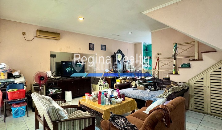 Regina Realty, Dijual Rumah Rempoa, Tangerang Selatan