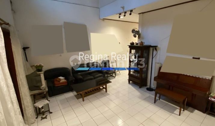 Regina Realty, Bali View House for Sale, Cirendeu South Tangerang