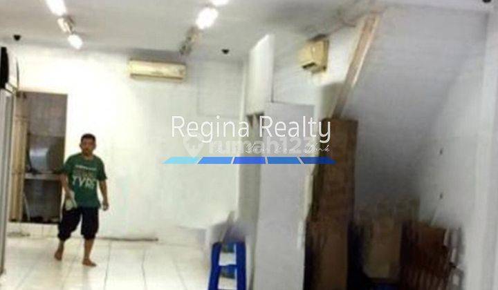 Regina Realty, Dijual Ruko Kebayoran Baru, Jakarta Selatan 1