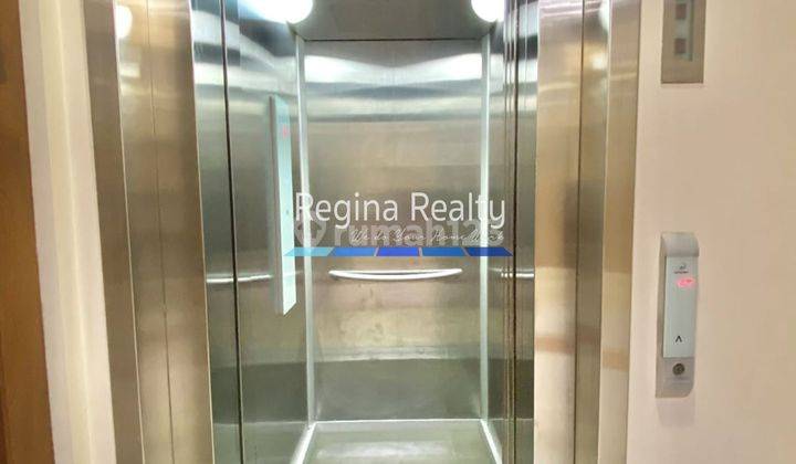 Regina Realty, Disewakan Rumah Ada Lift + S Pool, Area Pondok Indah 2