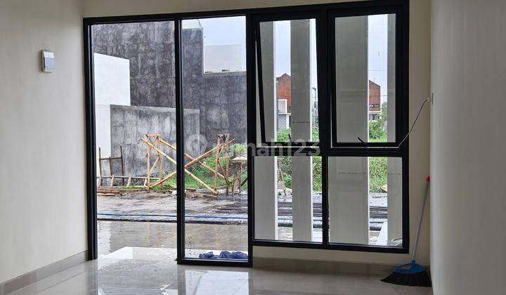 Rumah Modern Super Mewah. Cocok Banget Buat Para Pasangan Muda 2