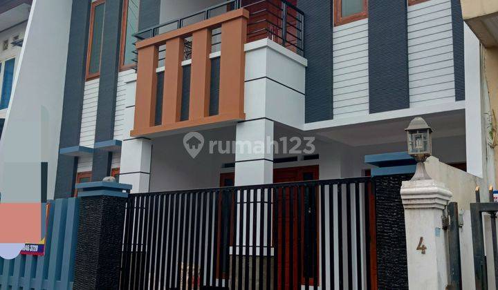 Dijual Rumah Dalam Komplek Di Kalisari 1