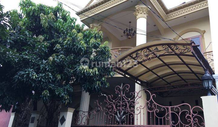 Dijual Rumah Mewah Dalam Komplek Di Kalisari 1