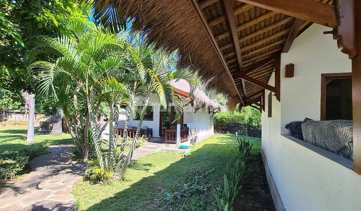 Lush And Spacious Land With 3 Villas And Swimming Pool Gp0082 6