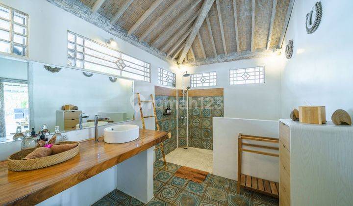 Stunning 3-BR private pool villa in Gili Meno - GP0001 7