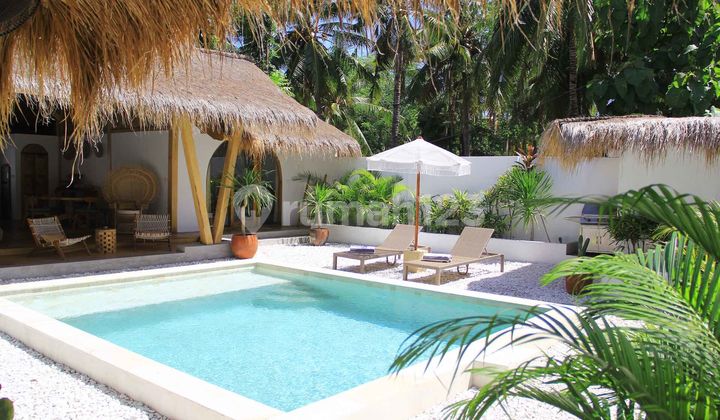 Two Bedrooms Private Villa Gili Air Gp0122 2