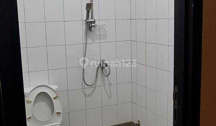 RUMAH HOOK 1LANTAI DI ROYAL GRANDE SEMI FURNISH SIAP HUNI, BATAM CENTER  5
