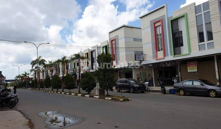 RUKO CEMARA ASRI 2LANTAI SIAP PAKAI, LOKASI SANGAT RAMAI PENDUDUK DI BATU AJI 1