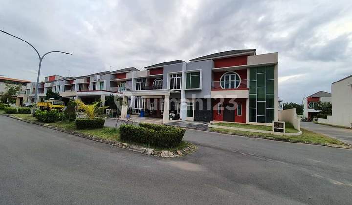 ORIENTAL RESIDENCE, RUMAH HOOK 2LANTAI SIAP HUNI SEBRANG SEKOLAH MONDIAL BATAM CENTER  2