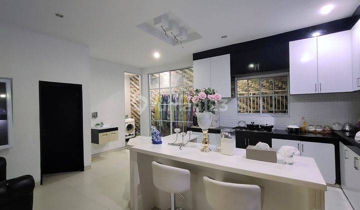 ROYAL GRANDE, RUMAH CANTIQ 2LANTAI SEMI FURNISH DI BATAM CENTER  9