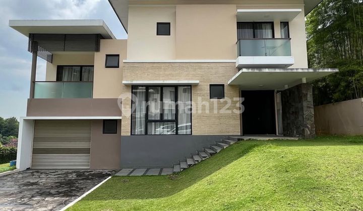 Cantiq Hook House in the Elite Area of Nagoya Valley, Batam