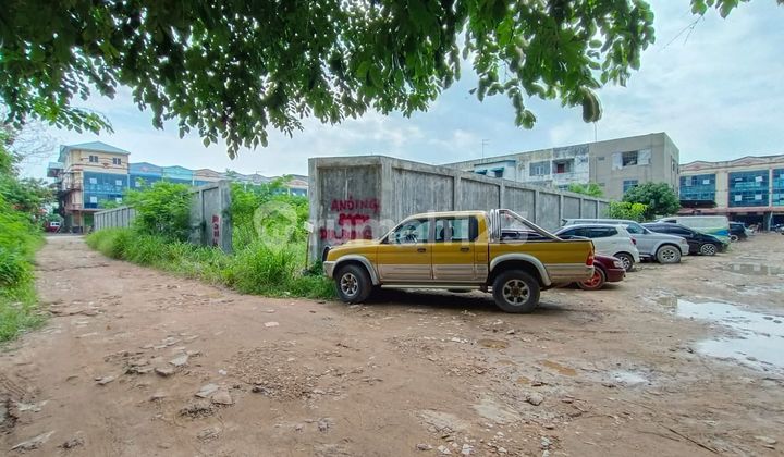 Service Plot In Seipanas, Very Strategic Location In The City Center