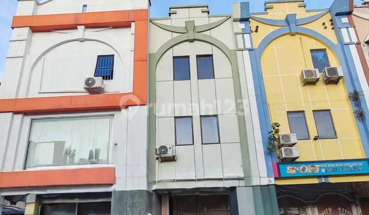 3-Storey Shop House Next to Grand Batam Mall, Very Strategic Location 2