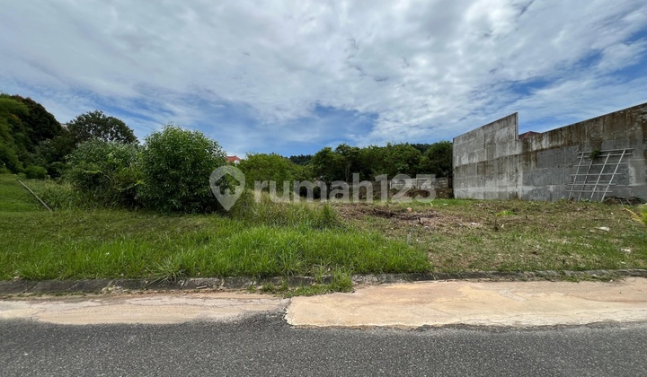 Kavling Di Boulevard Sukajadi Hadap Timur, Lokasi Di Kawasan Elite Kavling Di Boulevard Sukajadi Hadap Timur, Lokasi Di Kawasan Elite