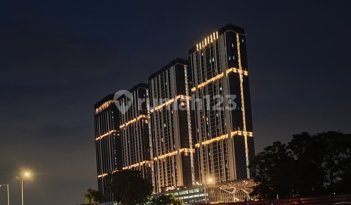 Fully Furnished Cantiq Apartment at Pollux Habibie