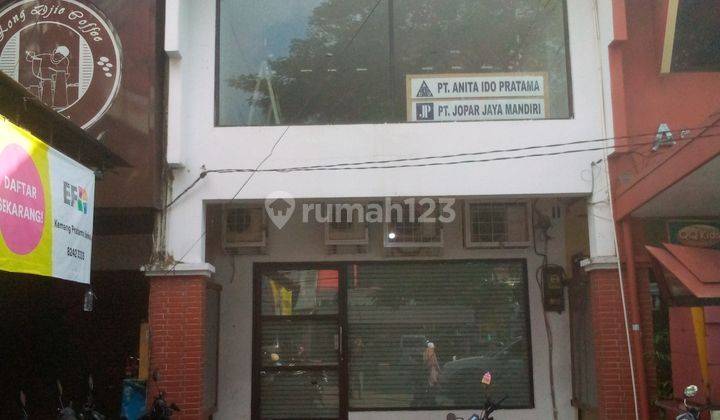 Ruko Niaga Siap Huni Strategis, Di Kemang Pratama 3