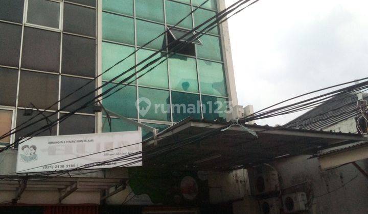 Ruko 4 Lantai, Siap Pakai, Strategis, Harga di Bawah Pasaran, di Jl Raya Saharjo, Tebet 2