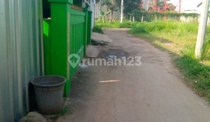 Rumah modern 2 Lantai, di Gang Mawar, Pedurenan, Bekasi 7