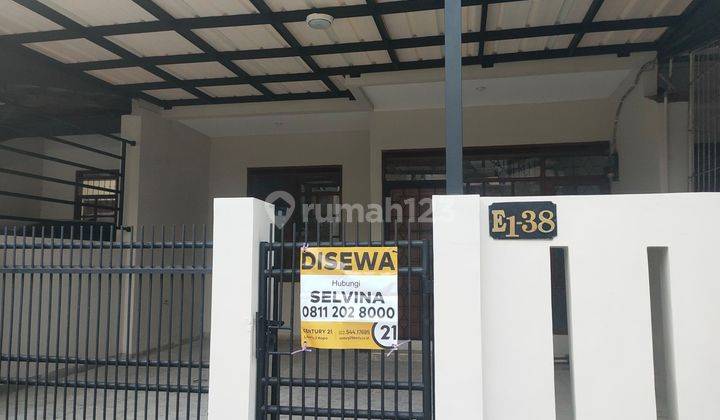 Rumah 2 lantai full canopy dekat sekolah pasar segar luas jalan besar 1