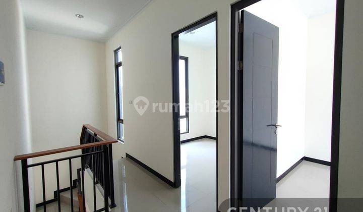 Rumah Baru Minimalis Modern 2 Lantai Di Taman Kopo Indah 5 Bdg 2