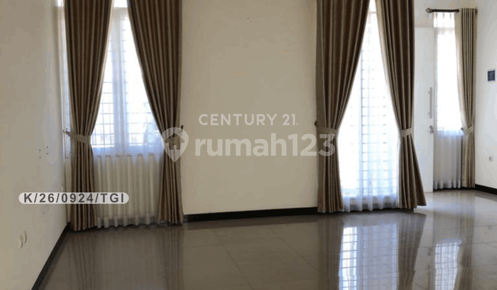 Rumah Milenial 2 Lantai Hadap Timur di Taman Kopo Indah 5 Bandung