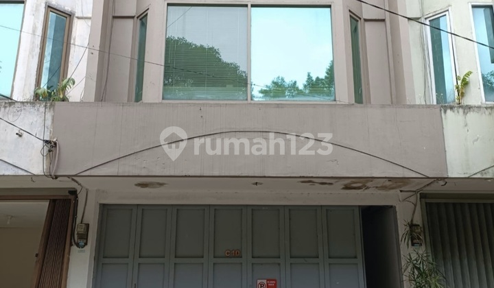 3-Storey Shop House ******** Door Henderson Shop House on the Map