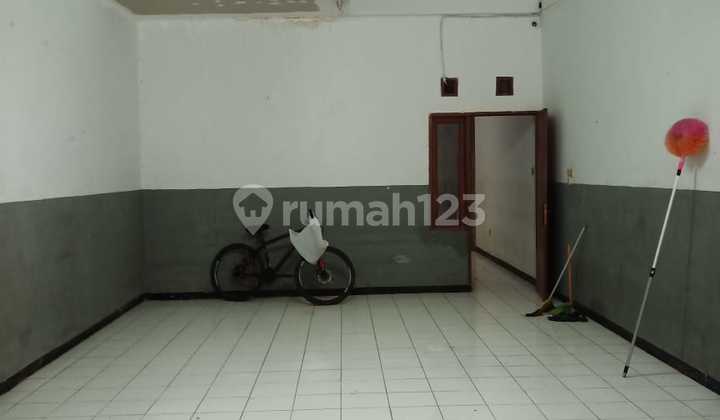 Ruko 2.5 floors, Henderson door, ready-to-occupy Ruko, suitable for shop, office, warehouse. 2